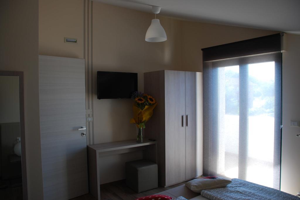 B&B Raffaello A Mare Montesilvano Marina Exteriér fotografie